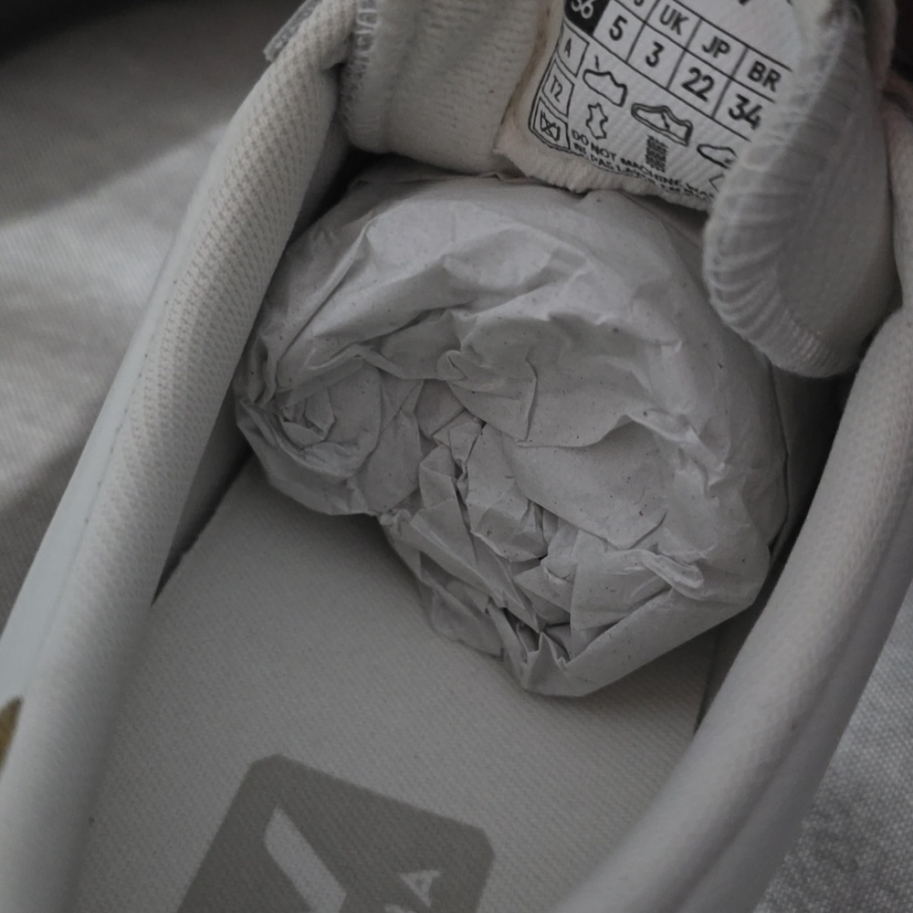 Veja Volley O.T. Sneakers, Size 5.5 US, Color: Leather White Tent Bark, $155.00 - Picture 13 of 16